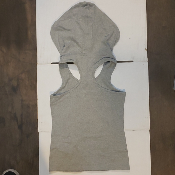 Tae Bo “MY GAME IS TAEBO” Grey Cut-Off Hoodie - Picture 4 of 4